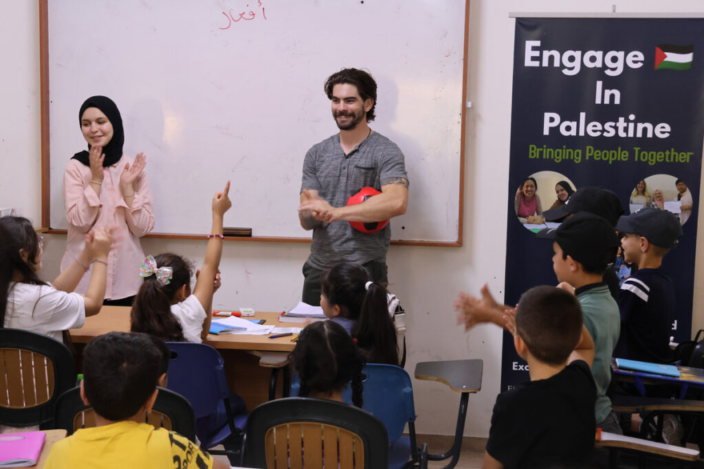 Best Volunteer Programs In Palestine