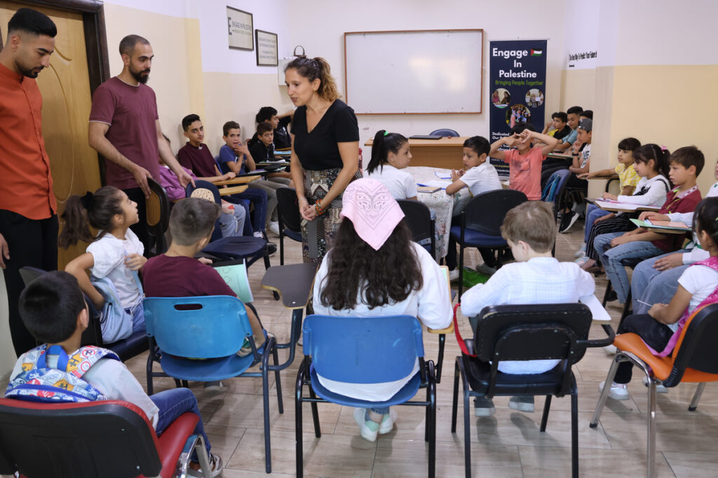 How to Teach English in Palestine