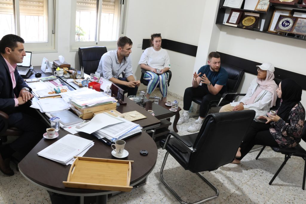 10 Volunteer Programs Abroad in Jordan