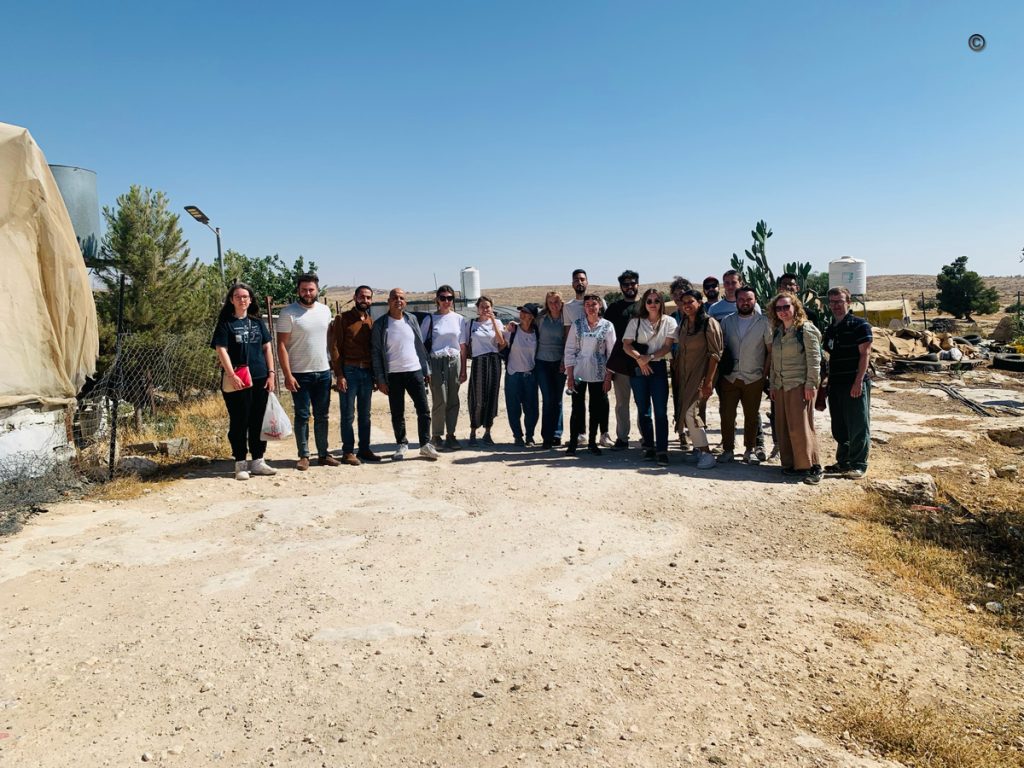 The Palestinian Refugees Volunteer Program