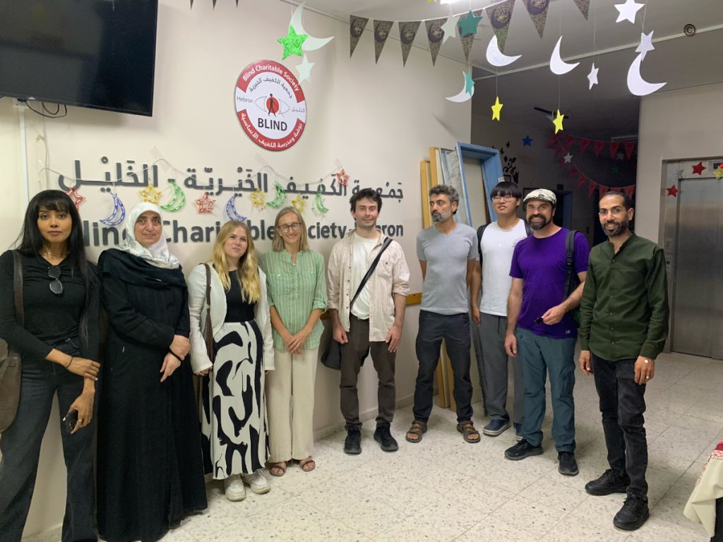 Volunteer with Palestinian Children